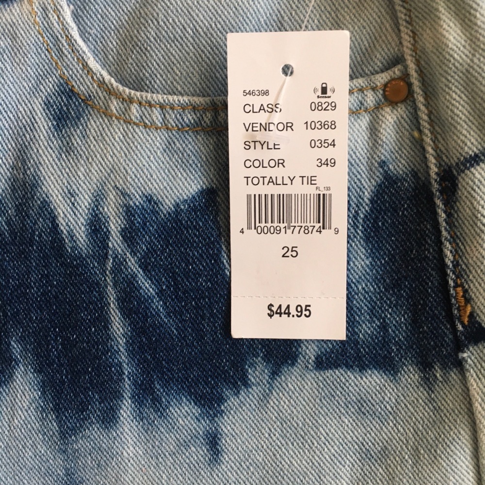 High Rise Shorts - Picture 2 of 2